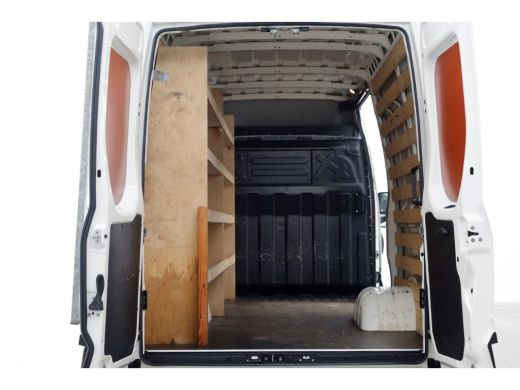 Iveco Daily 35C16 160pk L2H2 Dubbel Lucht Airco/Imperiaal/Trekhaak 3500kg 02-2020 ActivLease financial lease