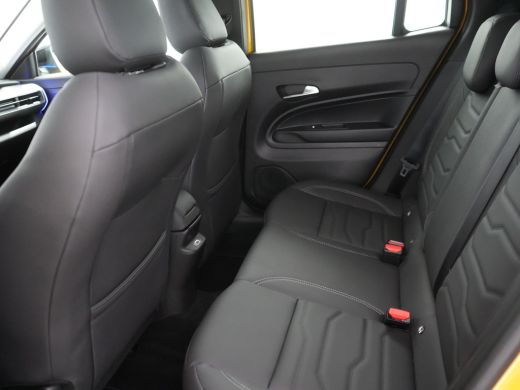 Jeep Avenger Summit | 18" Diamond Cut lichtmetalen velgen | 360 parkeersensoren | Achteruitrijcamera ActivLease financial lease