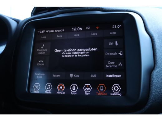Jeep Renegade Jeep 4xe 240 Plug-in Hybrid Electric Upland | Adaptieve Cruise | PDC V/A | Navi | Carplay | Clima... ActivLease financial lease