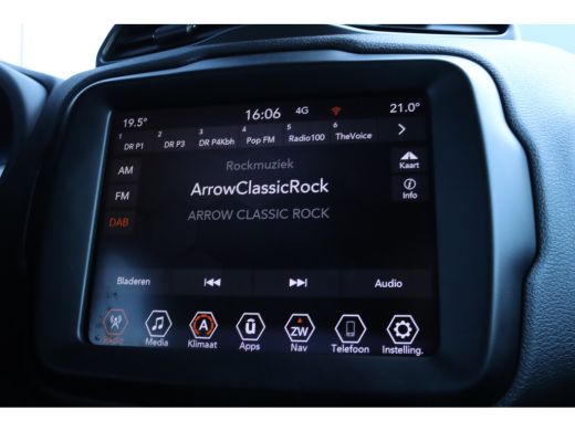 Jeep Renegade Jeep 4xe 240 Plug-in Hybrid Electric Upland | Adaptieve Cruise | PDC V/A | Navi | Carplay | Clima... ActivLease financial lease