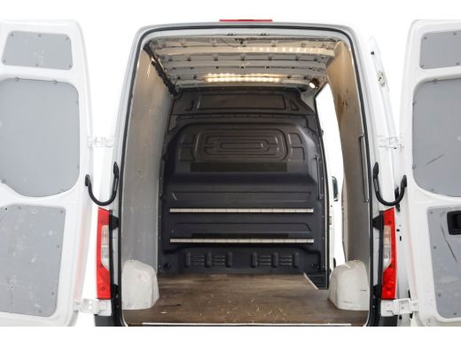 Mercedes Sprinter 316 CDI 163pk E6 RWD 7G Automaat L2H2 Navi/Camera/Trekhaak 3500kg 03-2020 ActivLease financial lease