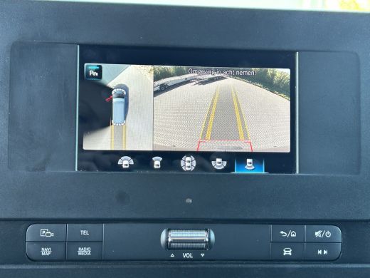 Mercedes Sprinter 317 CDI 170 PK / L2H2 / AIRCO / CRUISE / CAMERA / NAVIGATIE / 3-ZITS ActivLease financial lease