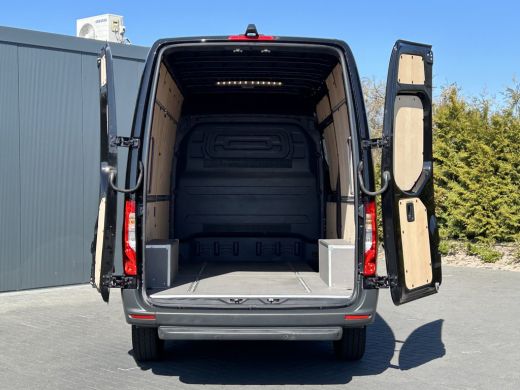 Mercedes Sprinter 317 CDI 170 PK / L2H2 / AIRCO / CRUISE / CAMERA / NAVIGATIE / 3-ZITS ActivLease financial lease