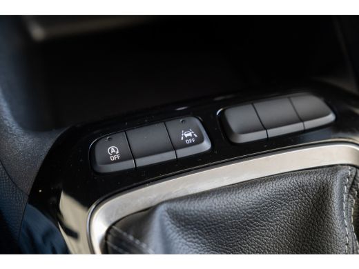 Opel Corsa 1.2 Turbo 100 PK | Camera | Parkeersensoren | Apple Carplay & Android Auto | Dodehoek bewaking | ActivLease financial lease
