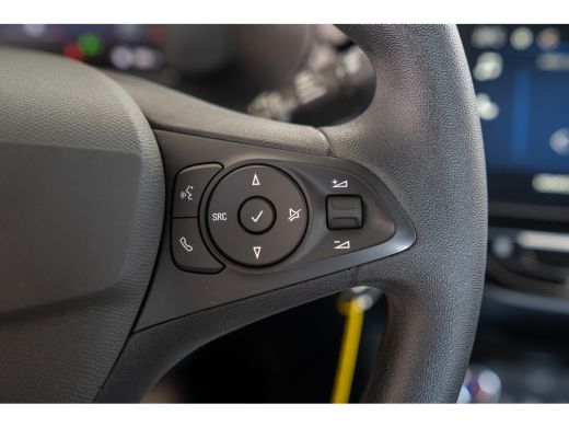 Opel Corsa 1.2 Turbo 100 PK | Camera | Parkeersensoren | Apple Carplay & Android Auto | Dodehoek bewaking | ActivLease financial lease