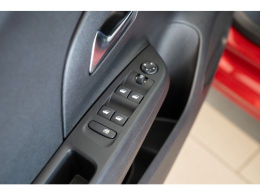 Opel Corsa 1.2 Turbo 100PK | Camera | Apple Carplay & Android Auto | Parkeersensoren | Digitaal Display | ActivLease financial lease