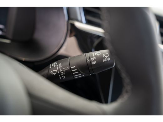 Opel Corsa 1.2 Turbo 100PK Elegance | Climate Controle | Parkeersensoren | Apple Carplay & Android Auto | Ge... ActivLease financial lease