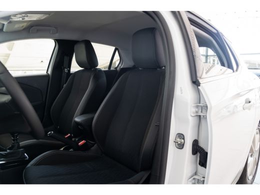 Opel Corsa 1.2 Turbo 100PK Elegance | Climate Controle | Parkeersensoren | Apple Carplay & Android Auto | Ge... ActivLease financial lease