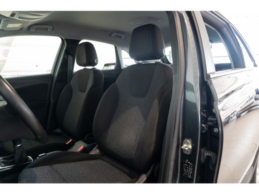 Opel Crossland X 1.2 Online Edition | Parkeersensoren | Apple Carplay & Android Auto | Lichtmetalen velgen | ActivLease financial lease