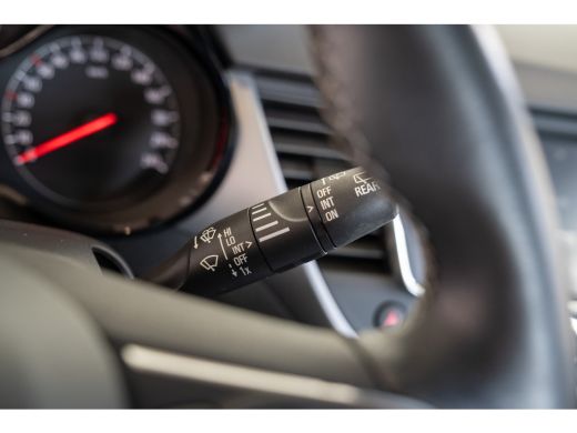 Opel Crossland X 1.2 Online Edition | Parkeersensoren | Apple Carplay & Android Auto | Lichtmetalen velgen | ActivLease financial lease
