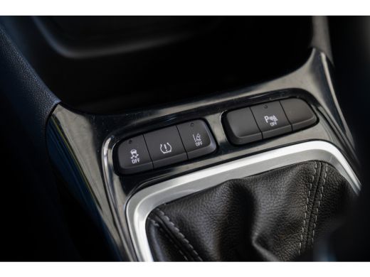 Opel Crossland X 1.2 Online Edition | Parkeersensoren | Apple Carplay & Android Auto | Lichtmetalen velgen | ActivLease financial lease
