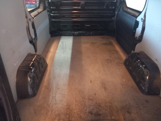 Opel Vivaro 1.6 CDTI L1H1 Edition 3 persoons | Airco | Cruise control | Houten vloer in laadruimte ActivLease financial lease