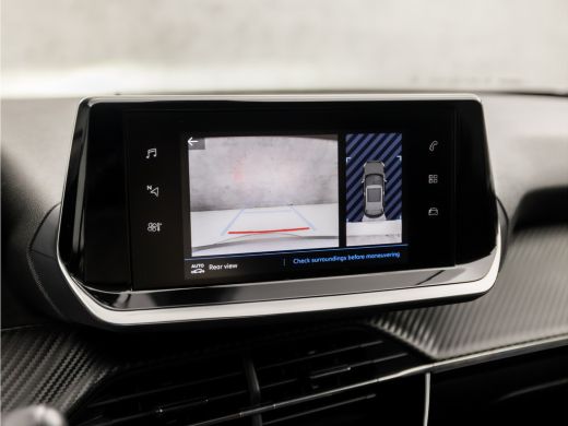 Peugeot 2008 1.2 PureTech Sport (APPLE CARPLAY, CLIMATE, 360 CAMERA, LED KOPLAMPEN, SPORTSTOELEN, GETINT GLAS,... ActivLease financial lease