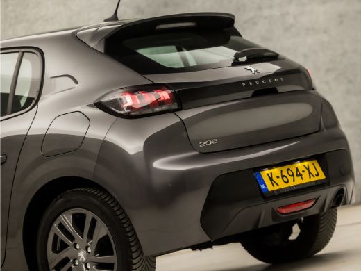 Peugeot 208 1.2 PureTech Sport (APPLE CARPLAY, GROOT NAVI, LM VELGEN, SPORTSTOELEN, CRUISE, PARKEERSENSOREN, ... ActivLease financial lease