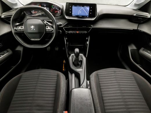 Peugeot 208 1.2 PureTech Sport (APPLE CARPLAY, GROOT NAVI, LM VELGEN, SPORTSTOELEN, CRUISE, PARKEERSENSOREN, ... ActivLease financial lease