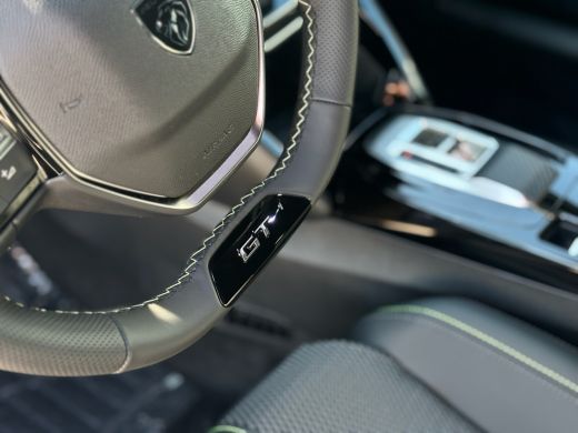 Peugeot 208 Hybrid 100 e-DCS6 GT 360 °C Camera | Full screen Navi | Airco Auto | Adaptieve Cruise control | A... ActivLease financial lease
