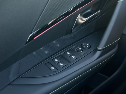 Peugeot 208 Hybrid 100 e-DCS6 GT 360 °C Camera | Full screen Navi | Airco Auto | Adaptieve Cruise control | A... ActivLease financial lease