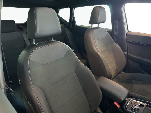 Seat Ateca 1.5 150pk TSI FR Business Intense / Upgrade Tech & Music / Top View Camera / Panoramisch schuif/ ... ActivLease financial lease