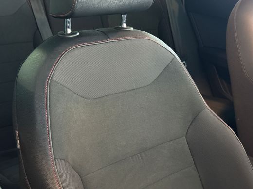 Seat Ateca 1.5 150pk TSI FR Business Intense / Upgrade Tech & Music / Top View Camera / Panoramisch schuif/ ... ActivLease financial lease