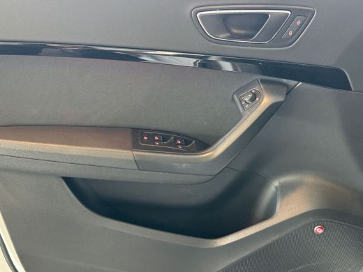 Seat Ateca 1.5 150pk TSI FR Business Intense / Upgrade Tech & Music / Top View Camera / Panoramisch schuif/ ... ActivLease financial lease