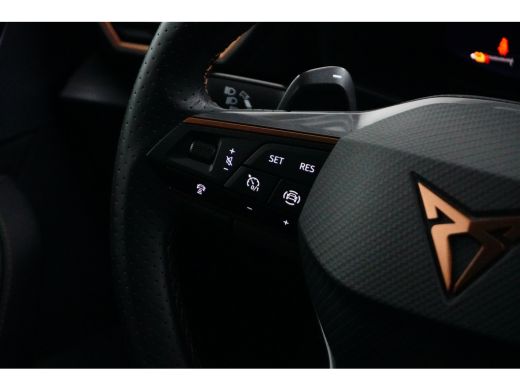 Seat Formentor 1.4 e-Hybrid VZ 245PK Performance | TREKHAAK | CAMERA | NAVIGATIE | AUTO A. KLEP ActivLease financial lease