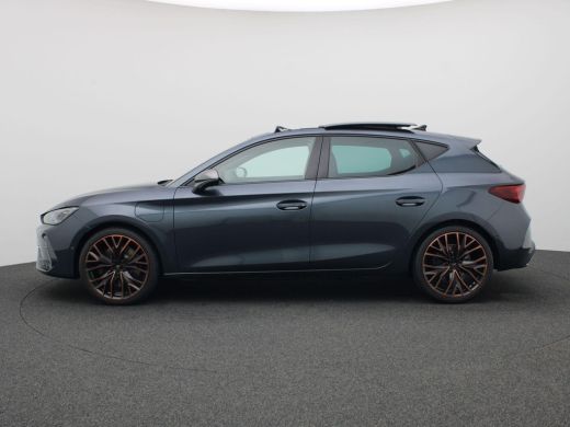 Seat Leon 1.5 TSI e-Hybrid VZ Performance 272PK DSG matrix led, schuif-kanteldak, achteruitrijcamera, stuur... ActivLease financial lease