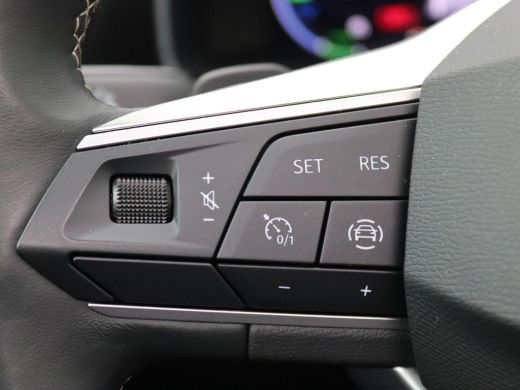 Seat Leon Sportstourer 1.4 TSI eHybrid Xcellence 204PK DSG Pano-Schuifdak, Cruise Controle, Keyless, Virtual Pedal, Park... ActivLease financial lease
