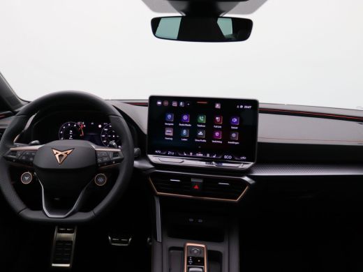 Seat Leon Sportstourer 1.5 TSI e-Hybrid VZ Performance 272 PK DSG matrix led, schuif-kanteldak, achteruitrijcamera, stuu... ActivLease financial lease