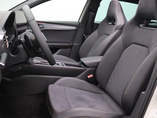 Seat Leon Sportstourer 1.5 TSI e-Hybrid VZ Performance 272 PK DSG matrix led, schuif-kanteldak, achteruitrijcamera, stuu... ActivLease financial lease
