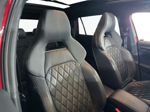Skoda Kodiaq 1.5 150pk TSI Sportline Business / Achteruitrijcamera / Verwarmbare vóórruit / Panoramadak / Lede... ActivLease financial lease