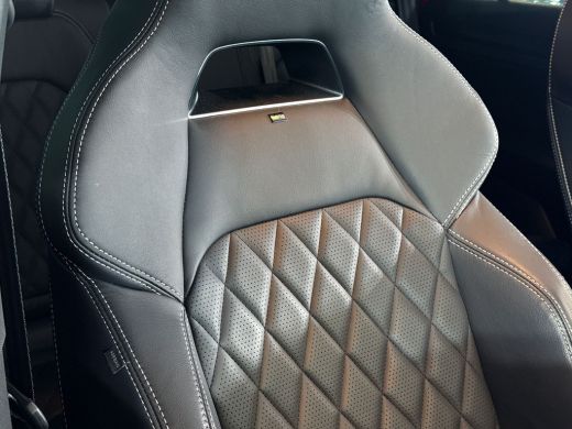 Skoda Kodiaq 1.5 150pk TSI Sportline Business / Achteruitrijcamera / Verwarmbare vóórruit / Panoramadak / Lede... ActivLease financial lease