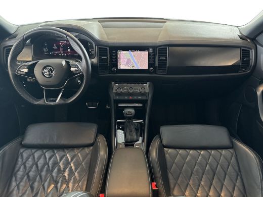 Skoda Kodiaq 1.5 150pk TSI Sportline Business / Achteruitrijcamera / Verwarmbare vóórruit / Panoramadak / Lede... ActivLease financial lease
