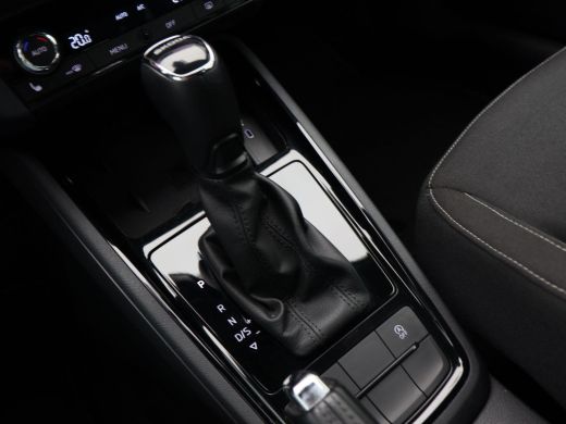Skoda Scala 1.0 TSi 110 Pk Automaat Sport Business | Full LED | Navigatie | Privacy Glass | Sportstoelen | 16... ActivLease financial lease