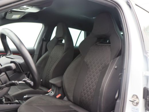 Skoda Scala 1.0 TSi 110 Pk Automaat Sport Business | Full LED | Navigatie | Privacy Glass | Sportstoelen | 16... ActivLease financial lease