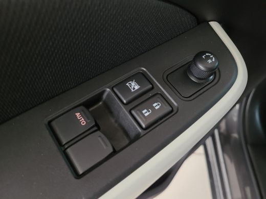 Suzuki Swift 1.2 Select Smart Hybrid Automaat | Apple CarPlay / Android Auto | Rijklaarprijs incl. garantie | ActivLease financial lease