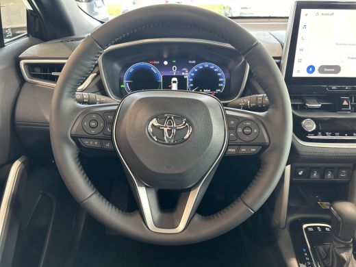 Toyota Corolla Cross Hybrid 140 Style + Premium Pack ActivLease financial lease