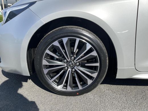 Toyota Corolla Touring Sports Hybrid 140 Dynamic ActivLease financial lease