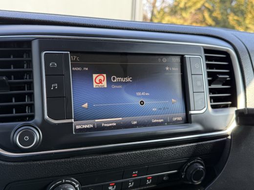 Toyota ProAce Worker 2.0 D-4D 145 PK / L2H1 / 1e EIG. / AIRCO / CRUISE / 3-ZITS / DAB / CARPLAY ActivLease financial lease