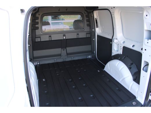 Volkswagen Caddy | BPM VRIJ | Comfort | 102 PK | Handgeschakeld | Trekhaak | Digitaal Dashboard | Kunststof Laadvl... ActivLease financial lease