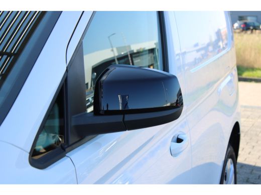 Volkswagen Caddy | BPM VRIJ | Comfort | 102 PK | Handgeschakeld | Trekhaak | Digitaal Dashboard | Kunststof Laadvl... ActivLease financial lease