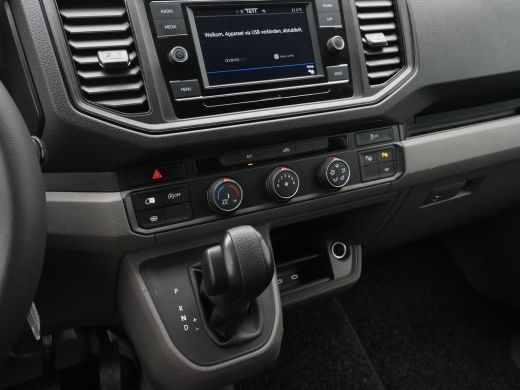 Volkswagen Crafter 35 2.0 TDI L3H3 Highline EURO VI Navi via App Camera Trekhaak Voorruitverwarming ActivLease financial lease