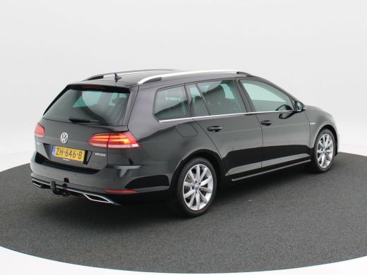 Volkswagen GOLF Variant 1.5 TSi 130 Pk Automaat Highline | Navigatie | Trekhaak | 17 Inch | Virtual Dashboard | Adaptive ... ActivLease financial lease