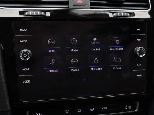 Volkswagen GOLF Variant 1.5 TSi 130 Pk Automaat Highline | Navigatie | Trekhaak | 17 Inch | Virtual Dashboard | Adaptive ... ActivLease financial lease