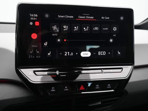 Volkswagen ID.3 First Plus 58 kWh 204pk Navigatie Camera Acc Lm Velgen Demo JP ActivLease financial lease