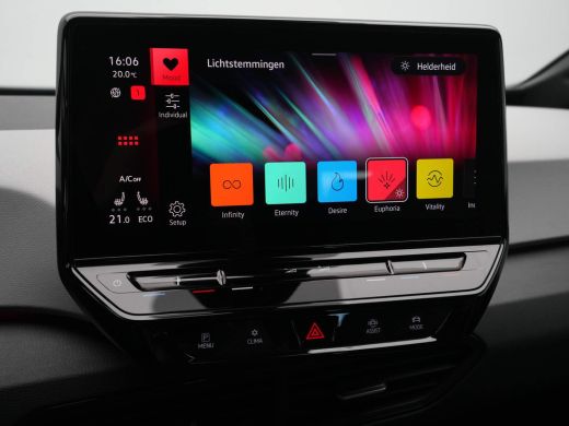 Volkswagen ID.3 First Plus 58 kWh 204pk Navigatie Camera Acc Lm Velgen Demo JP ActivLease financial lease