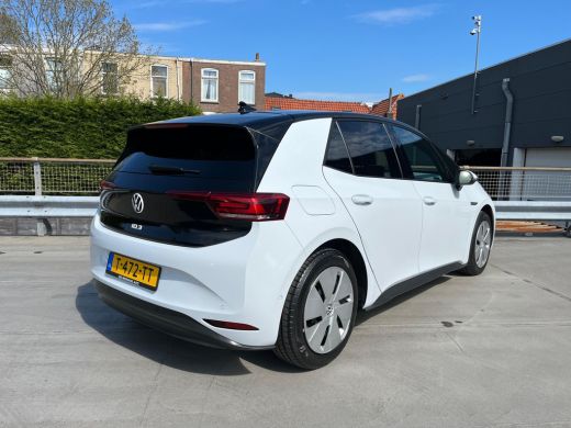 Volkswagen ID.3 Pro Edition Advantage 58 kWh | LED verlichting | ACC | Navigatie | Apple Carplay | ActivLease financial lease