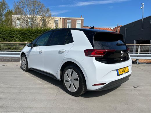 Volkswagen ID.3 Pro Edition Advantage 58 kWh | LED verlichting | ACC | Navigatie | Apple Carplay | ActivLease financial lease