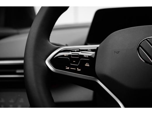 Volkswagen ID.4 Pro Limited Edition | 'App-Connect' draadloze smartphone integratie | Achterbank in ongelijke del... ActivLease financial lease