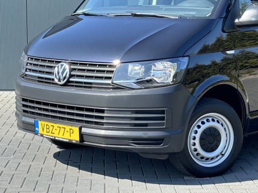 Volkswagen Transporter 2.0 TDI 102 PK / L2H1 / 1e EIG. / BOTT INRICHTING / IMPERIAAL / AIRCO / CRUISE / NAVI ActivLease financial lease