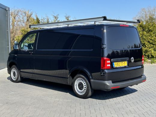 Volkswagen Transporter 2.0 TDI 102 PK / L2H1 / 1e EIG. / BOTT INRICHTING / IMPERIAAL / AIRCO / CRUISE / NAVI ActivLease financial lease